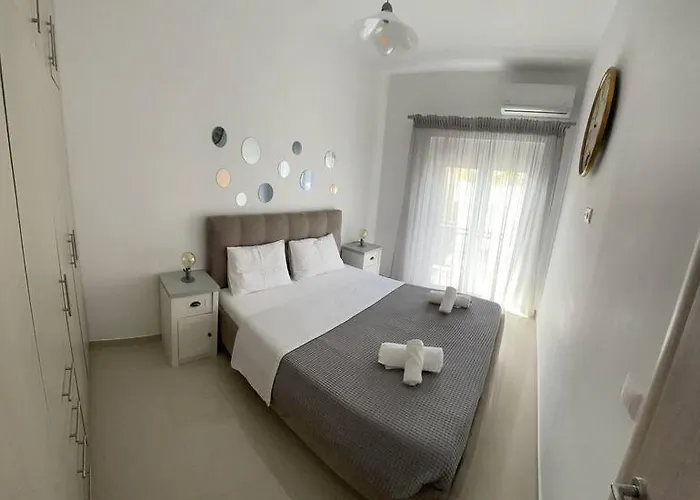 The Cosy Nest -breakfast Included & Car Available Lägenhet *