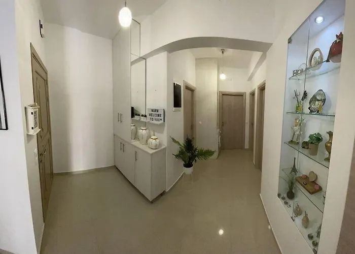 Apartamento The Cosy Nest -breakfast Included & Car Available Rhodes City